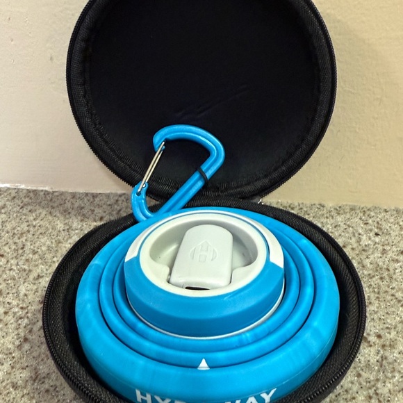 Blue Collapsible Water Bottle - Picture 9 of 11